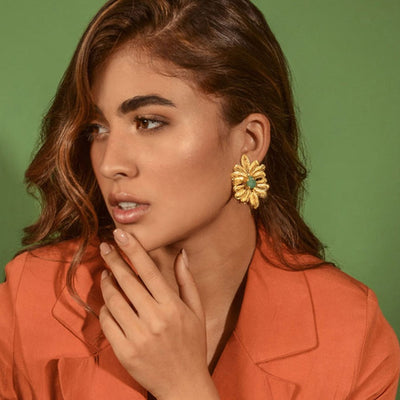 EARRINGS_ANACAROLINAVALENCIA_AR411EM_FOTO MODELO-min